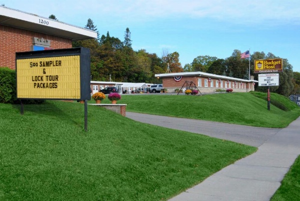 Budget Host Crestview Inn image 12