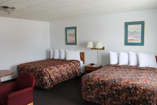 Budget Host Crestview Inn image 3